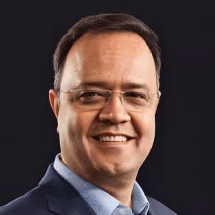 Milind Chitgupakar